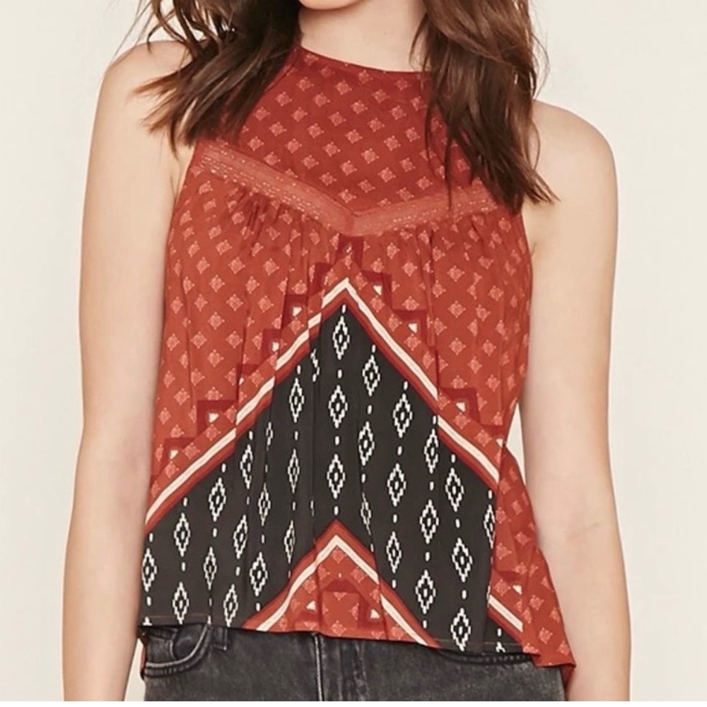 Forever 21 Women's Sleeveless Geometric Crop Top Lace Shirt Rust Blouse Size M